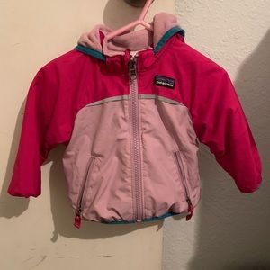 Patagonia lightweight jacket with hood